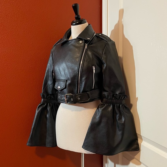 Azalea Wang Jackets & Blazers - Azalea Wang Women’s Barbie Girl Faux Leather Bell Cropped Belted Moto Jacket